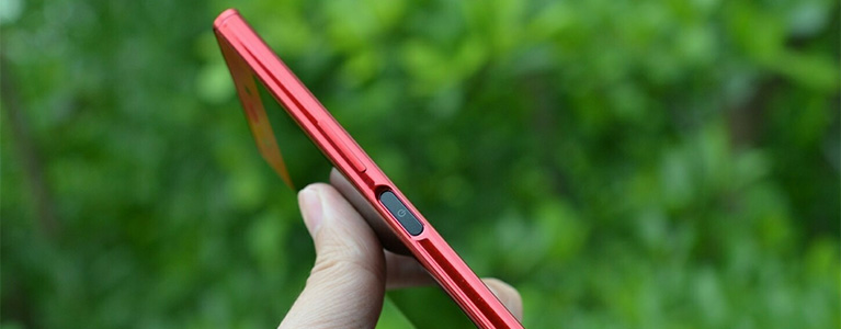 Xperia XZ Premium、赤色の「Rosso」を追加へ。日本、ヨーロッパなど一部の国限定か