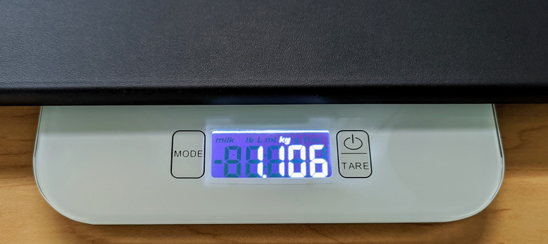 1.1kg